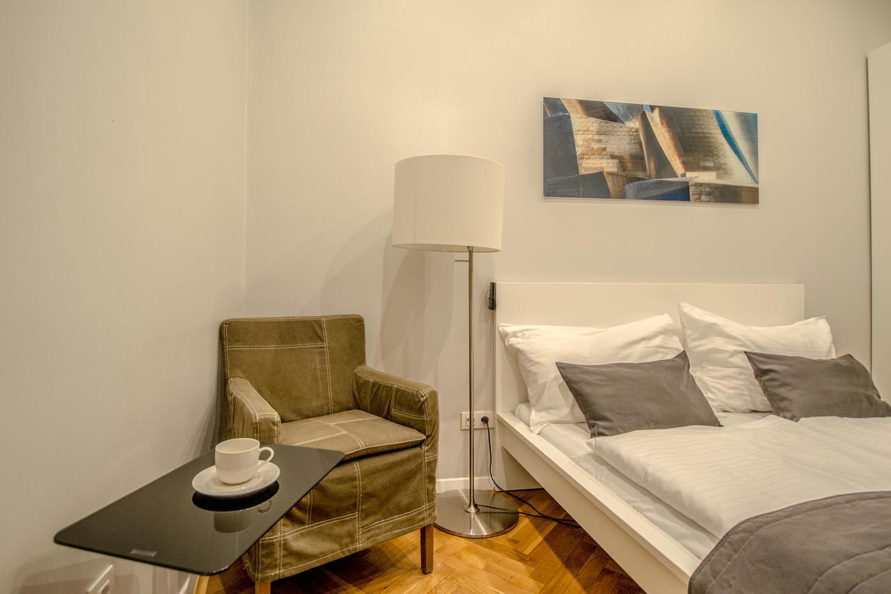 Vojtesska Apartment By Ruterra プラハ エクステリア 写真