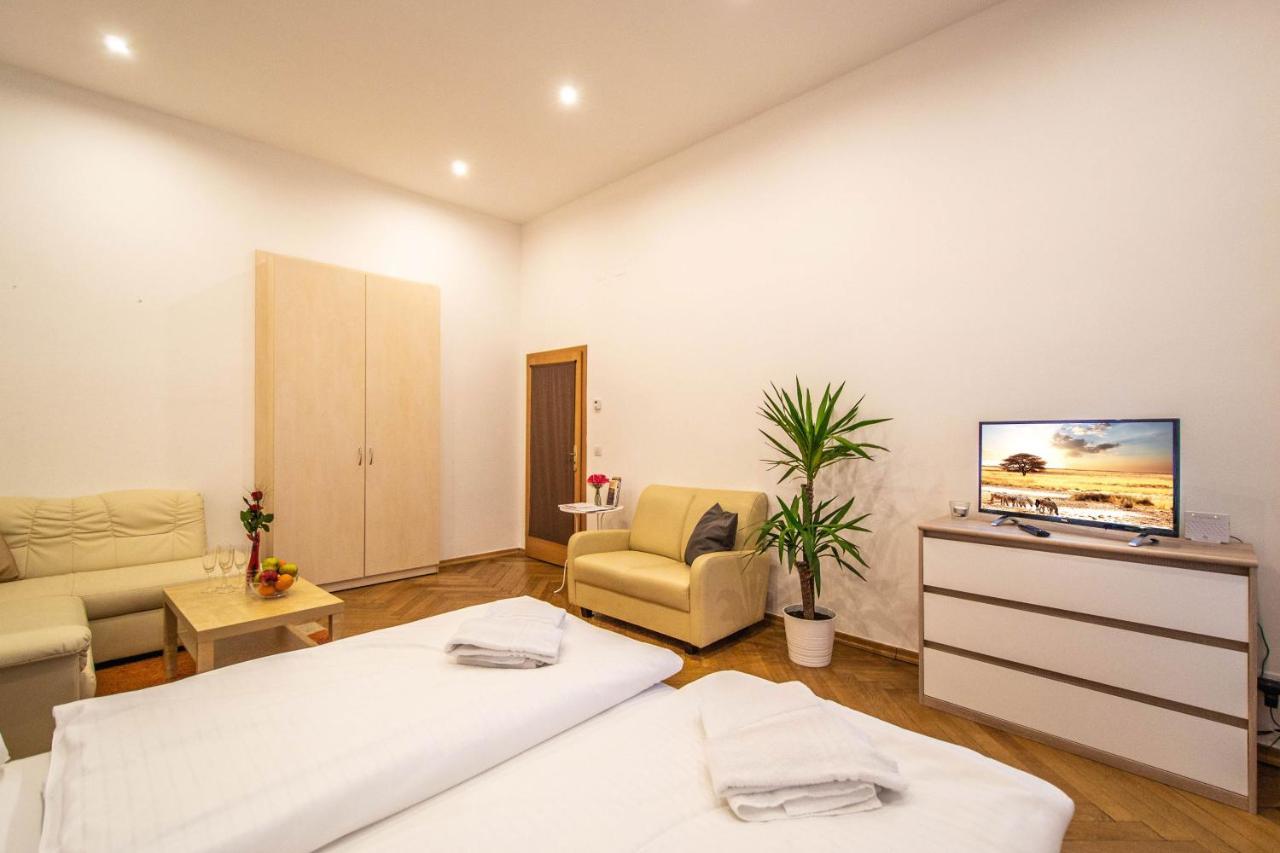 Vojtesska Apartment By Ruterra プラハ エクステリア 写真