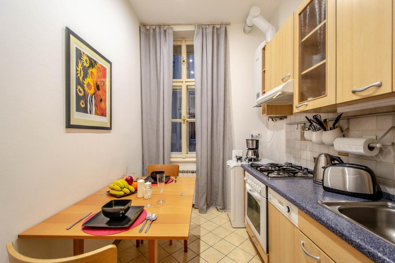 Vojtesska Apartment By Ruterra プラハ エクステリア 写真